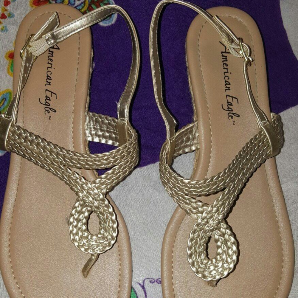American Eagle Sandals